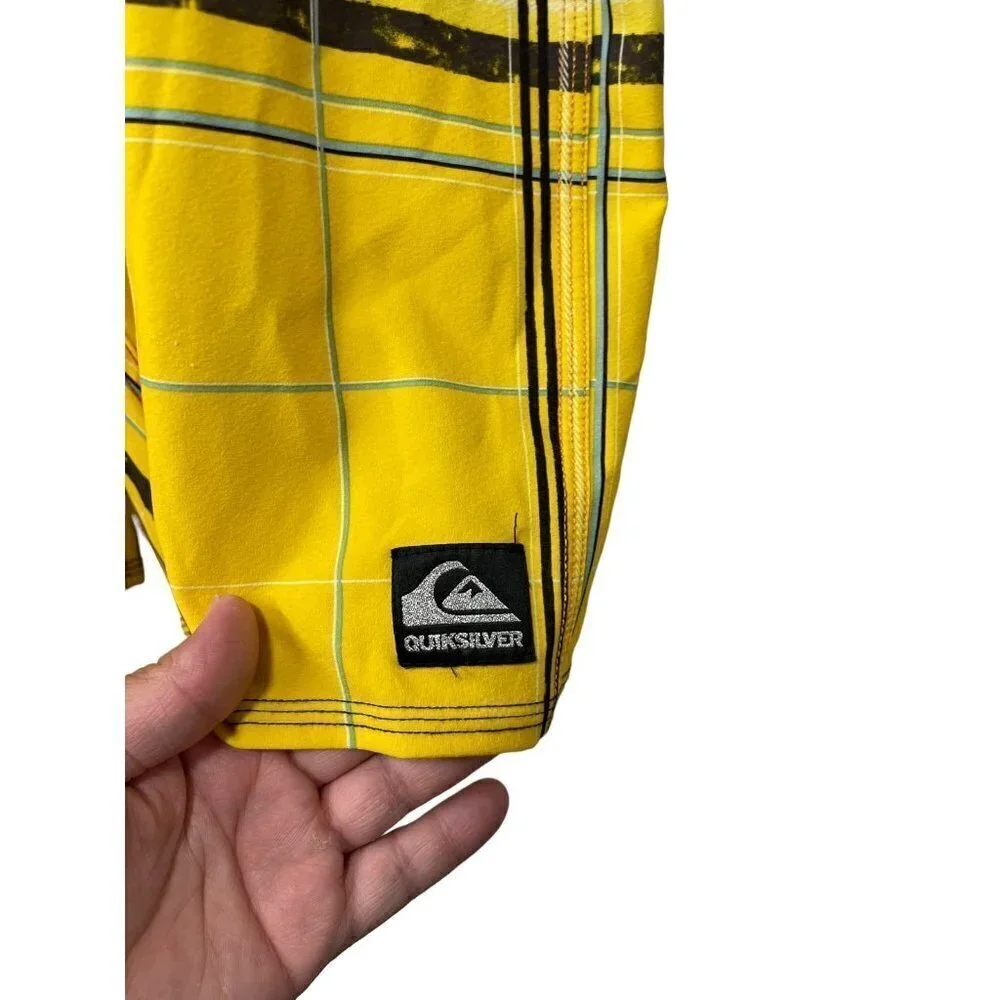 Quiksilver Cypher board shorts men’s 36 4-way stretch surfing orange teal blue